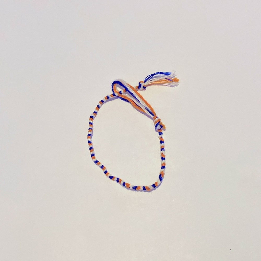 Hand Crafted String Bracelet - Picture 3 of 4